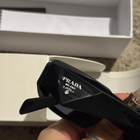 Prada Symbole sunglasses $ 530 Color Slate Gray Lenses main image 4
